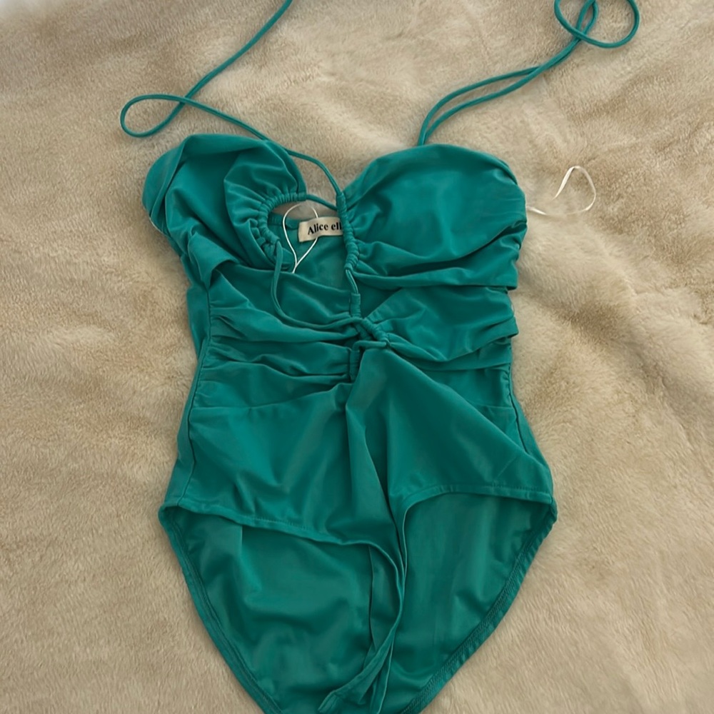 FINAL SALE! GOING TO PLATOS CLOSET! Gorgeous party body suit!